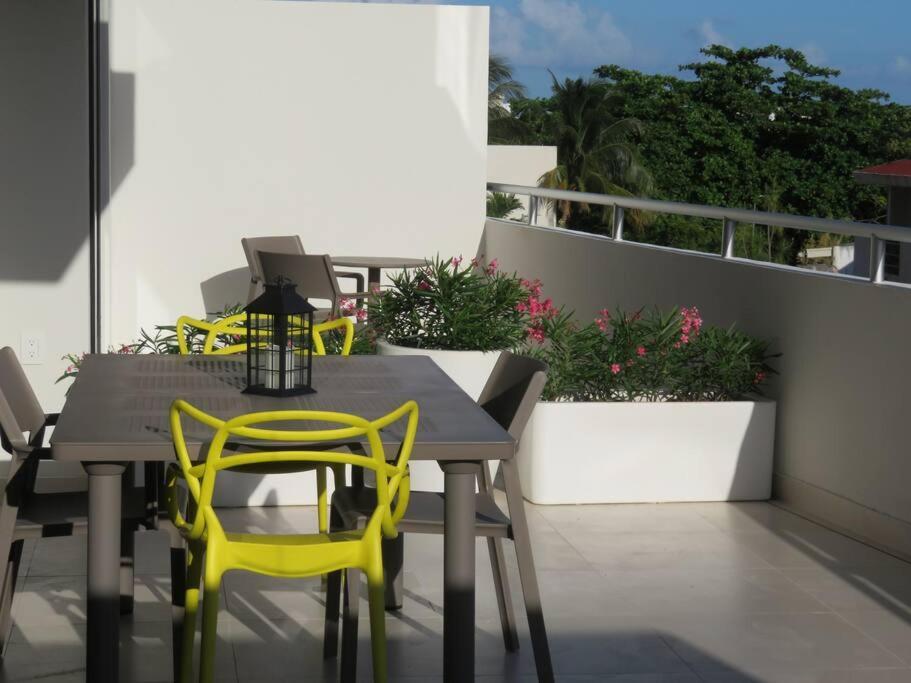 Elegant Apartment Well Located In The Hotel Zone Of Cancún Buitenkant foto