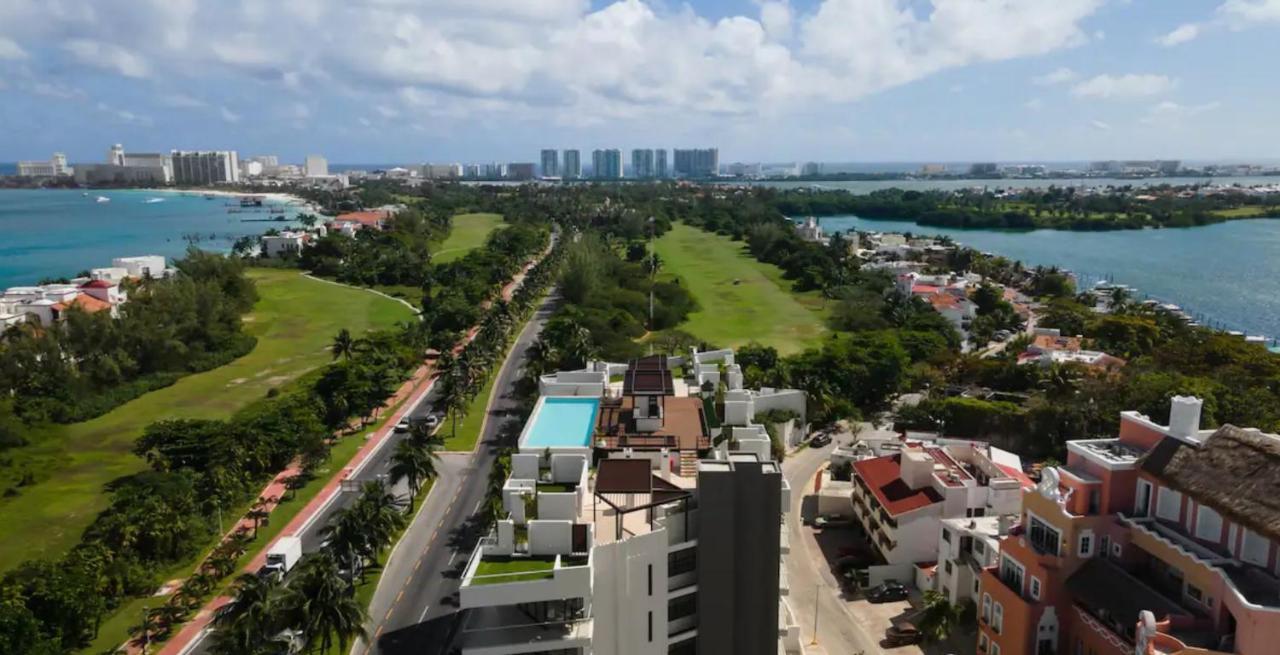 Elegant Apartment Well Located In The Hotel Zone Of Cancún Buitenkant foto